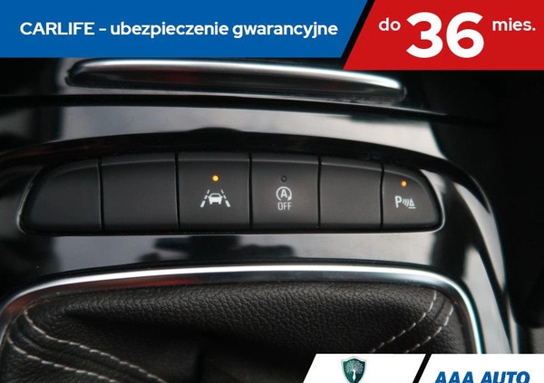 Opel Insignia cena 68000 przebieg: 136821, rok produkcji 2019 z Połczyn-Zdrój małe 326